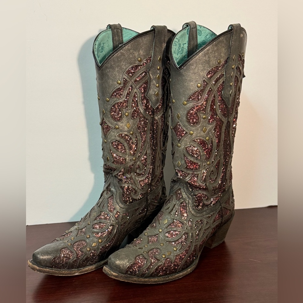 Corral Black Plum Glitter Inlay and Studs Snip Toe